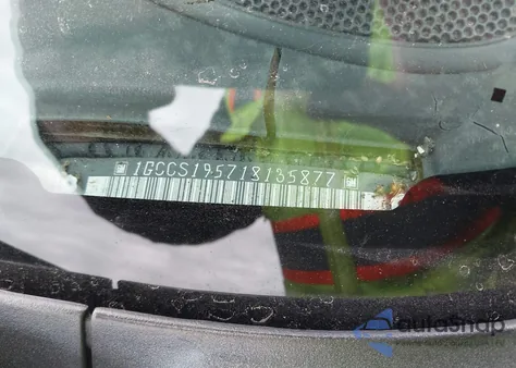 2001 Chevrolet S-10 Ls from USA, damaged, VIN 1GCCS195718135877